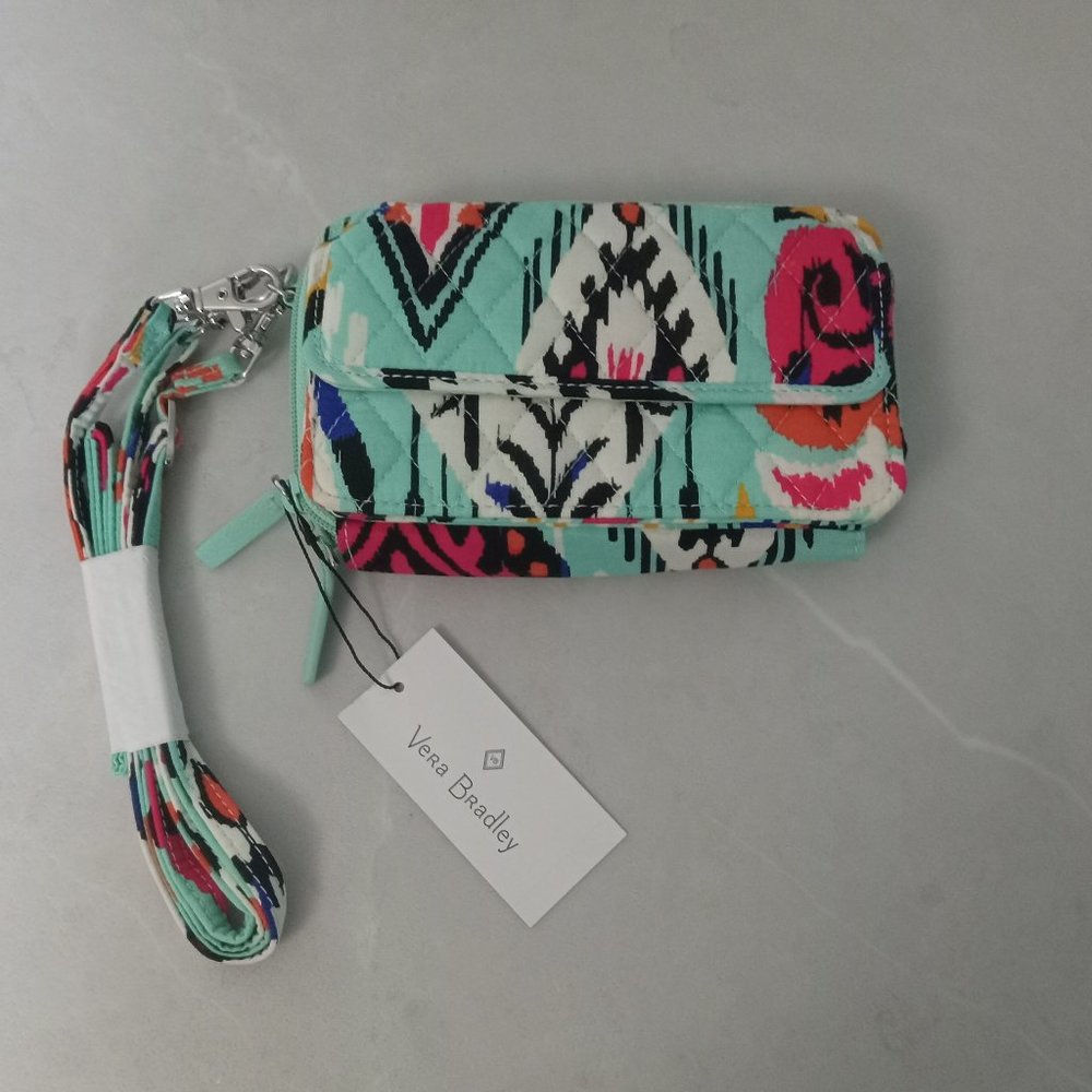 VERA BRADLEY | All-in-one Crossbody Purse
